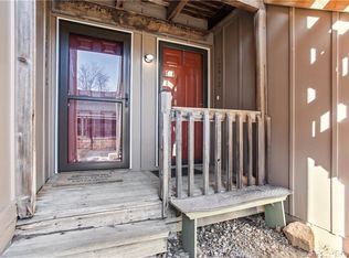 12610 W 110th Ter, Overland Park, KS 66210