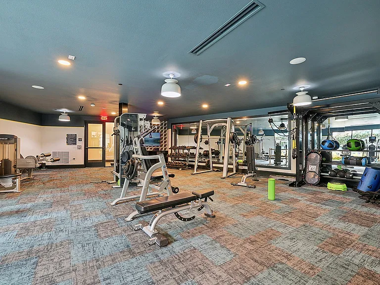58-web-or-mls-N Lamar Blvd-906