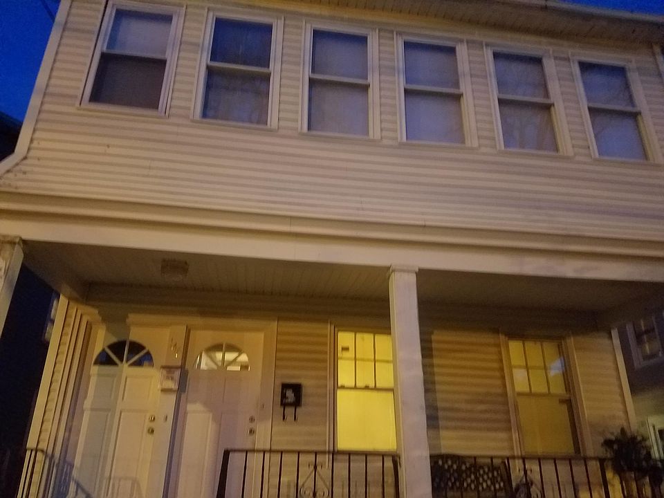 1st image of 146 Norwood St #1