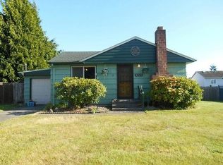 2225 S 252nd St, Des Moines, WA 98198