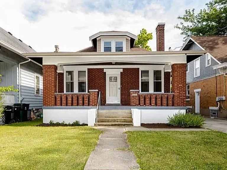 2939 Minot Ave — Photo 1