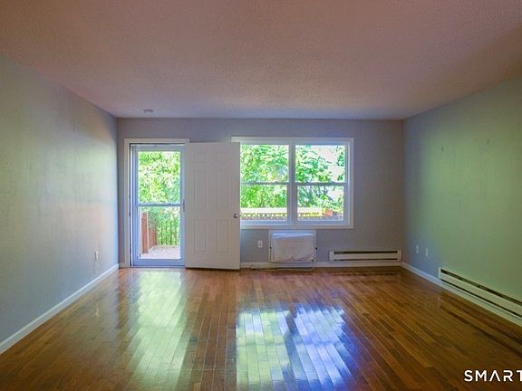 3rd image of 333 Hillside Ave APT 8