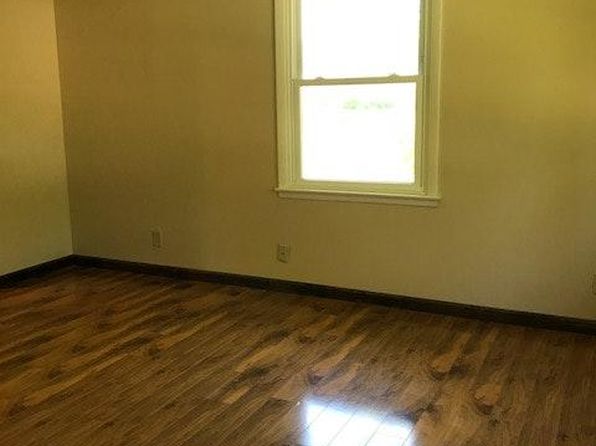 1515 Golfview APT B