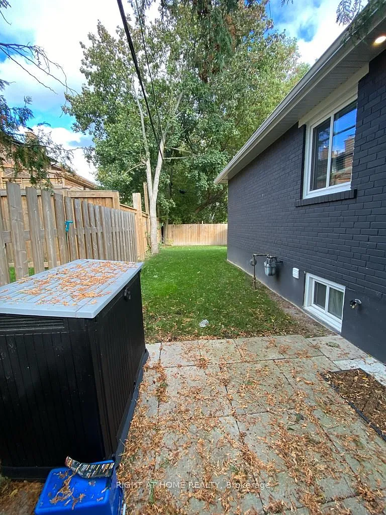 2 bed, $1,975 — Photo 2