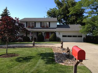 32424 Lake Rd, Avon Lake, OH 44012