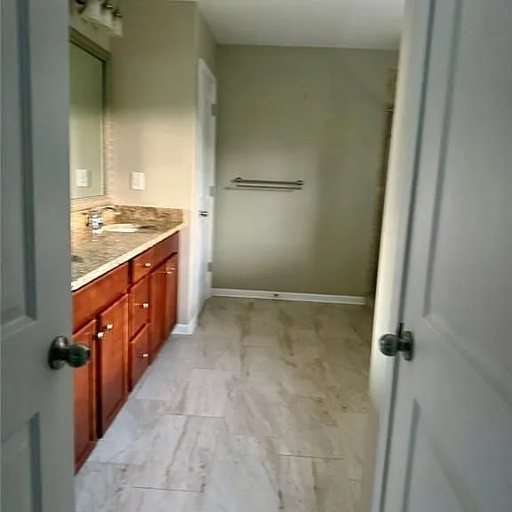 307 Ashgrove Ct — Photo 7