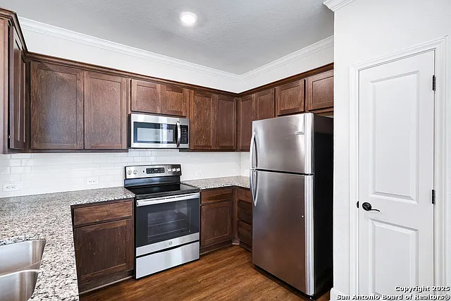10310 Lynwood Br #102 — Photo 9