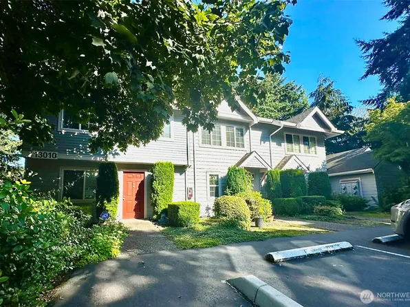 13010 102nd Lane NE #1, Kirkland, WA 98034