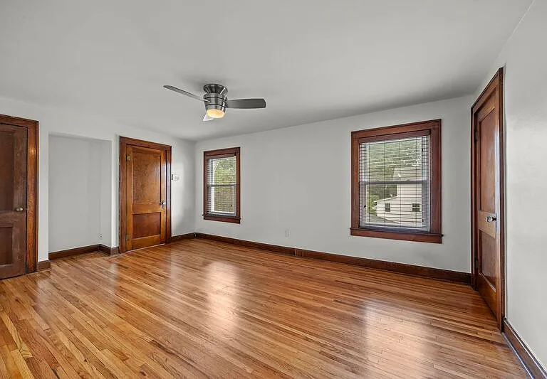 1549 Meadow Rd — Photo 14