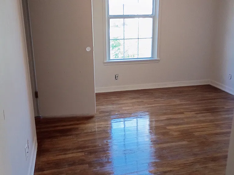 734 Chase Dr — Photo 10