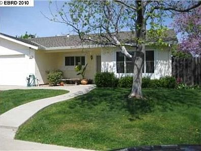 1st image of 2208 Hamlin Dr