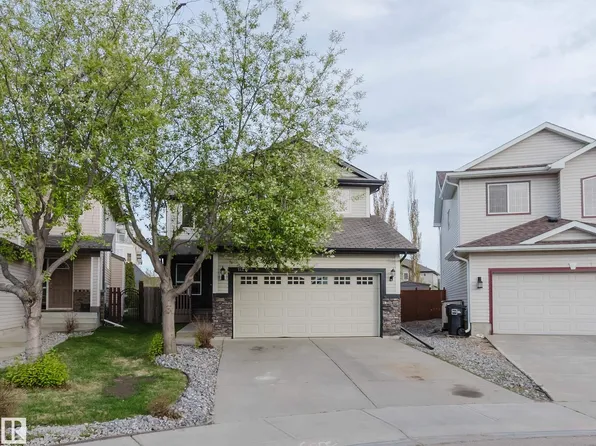 1227 115th St SW, Edmonton, AB T6W 1W6