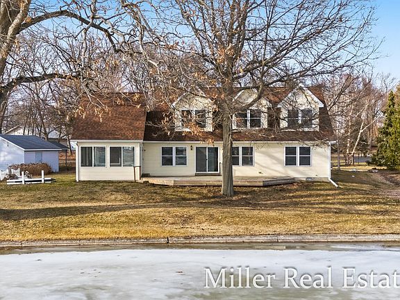 2nd image of 4029 Grandview Dr