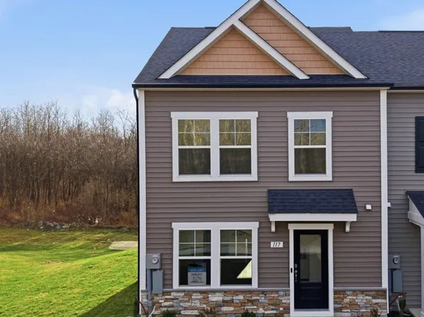 117 Courthouse Dr, Martinsburg, WV 25404