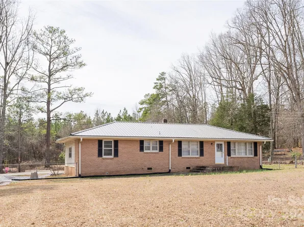 992 Davis Dr, Chester, SC 29706