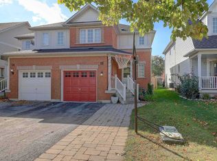 16 Regatta Cres, Whitby, ON L1N9V2