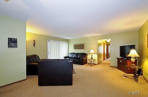 3rd image of 1500 Harbour Ct Unit 1B