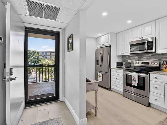 2nd image of 6 Royal Palm Way #409