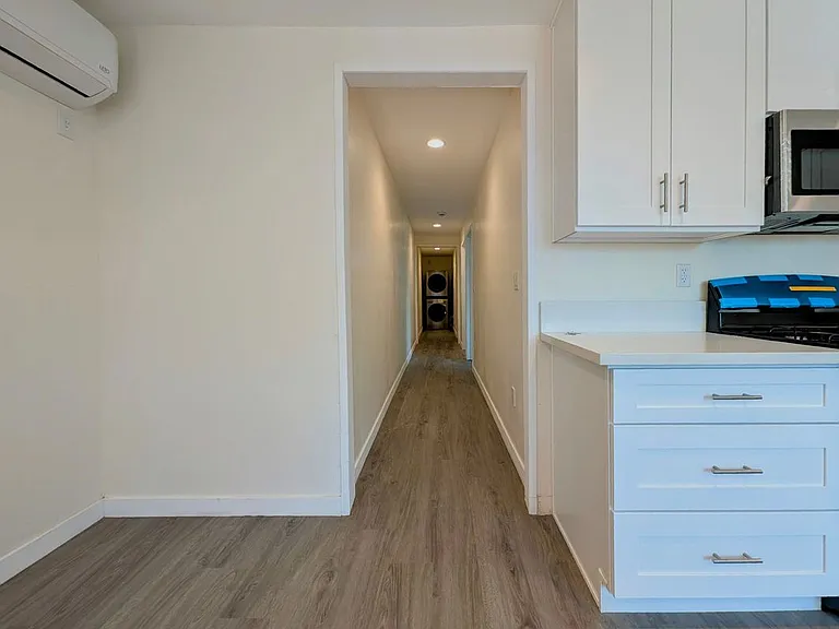 1575 Munson Ave #1/2 — Photo 7