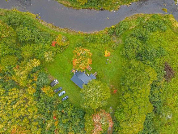 3rd image of 107 Old Barr Rd