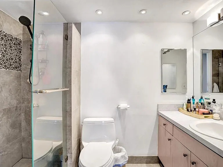 3000 E Sunrise Blvd #14F — Photo 8
