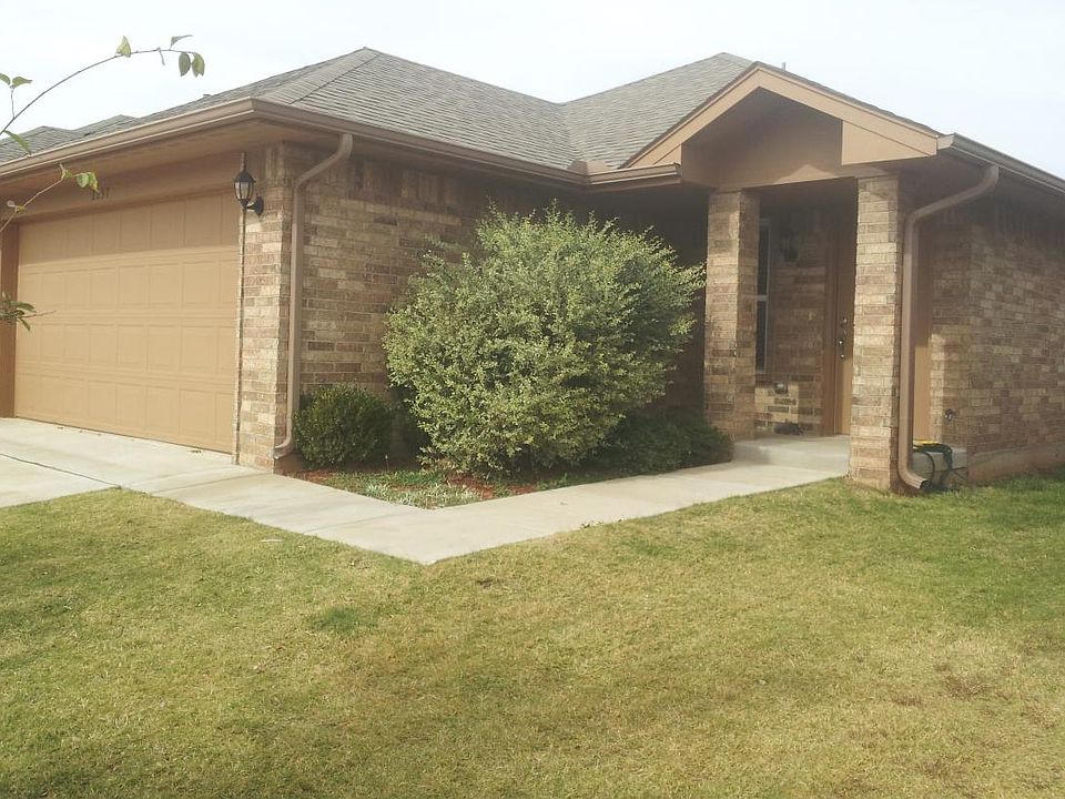 1st image of 2237 NW 197th St