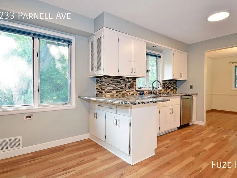 6233 Parnell Ave — Photo 10