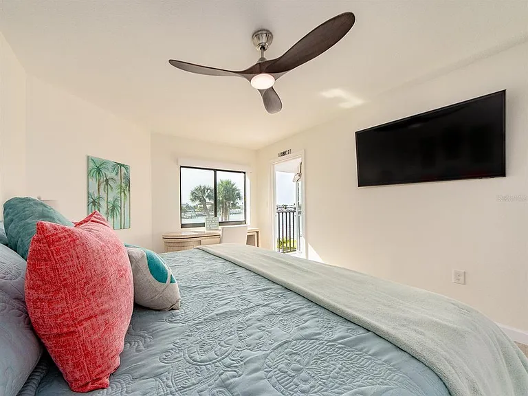 240 Sand Key Estates Dr #216 — Photo 27