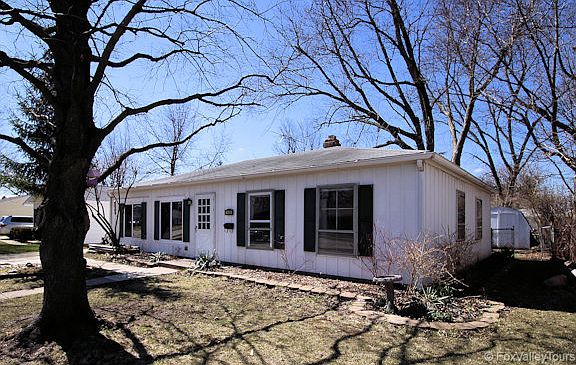 2nd image of 1410 Robinwood Dr