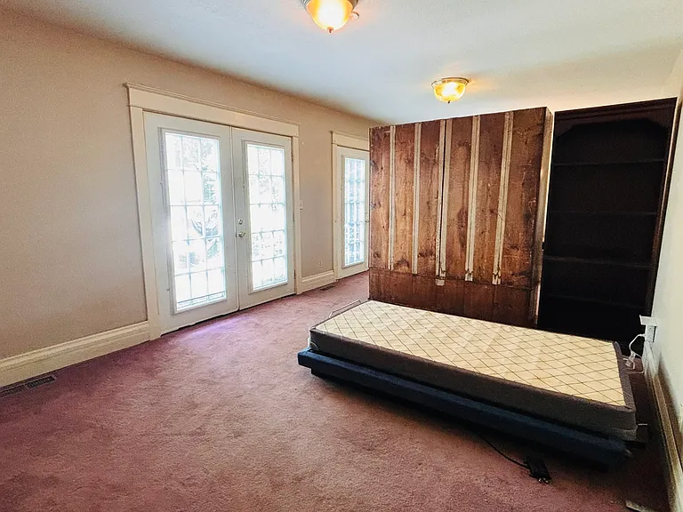 801 N Main St #1 — Photo 17