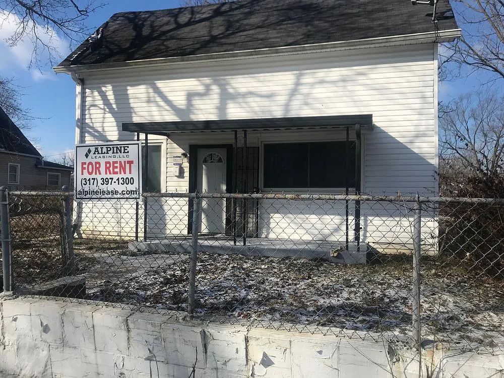 2850 N Denny St photo 1