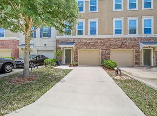 4477 Ellipse Dr, Jacksonville, FL 32246