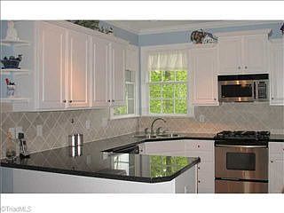 5th image of 8184 Oak Creek Dr