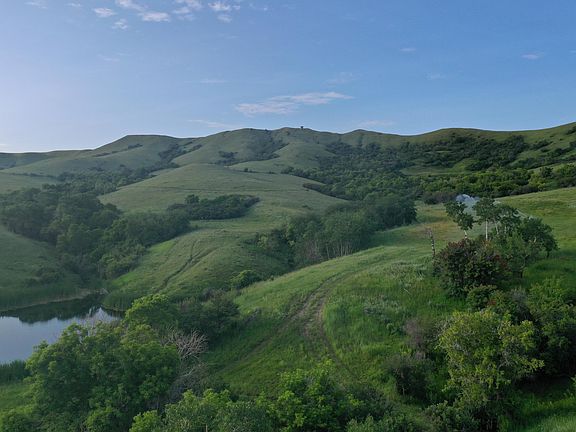 3rd image of 511 State Highway 193