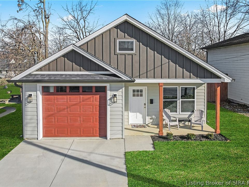1st image of 726 Veronica Place