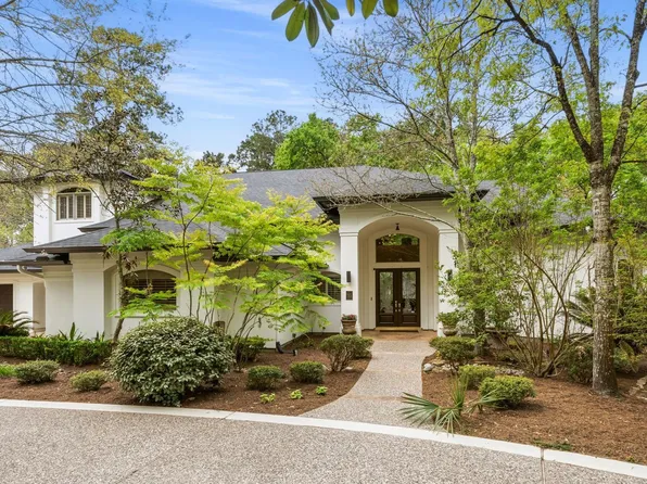 55 S Benton Woods Cir, Spring, TX 77382