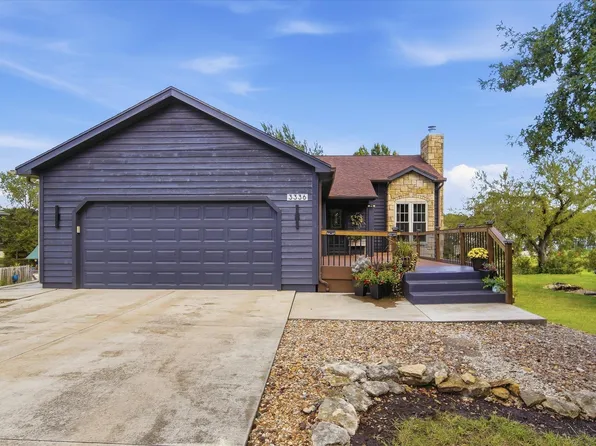 3336 SE Meadowview Dr, Topeka, KS 66605