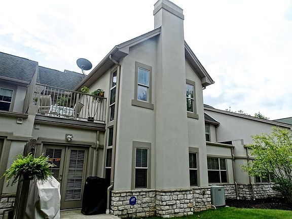 2nd image of 306 Zander Ln