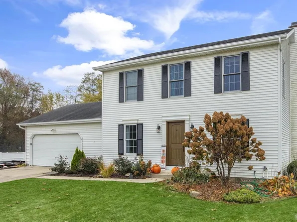 26706 Hampton Woods Dr, Elkhart, IN 46514
