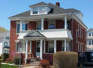 2097 Northampton St #1, Holyoke, MA 01040