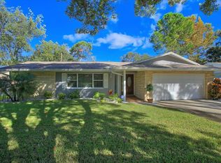 2363 6th Ave SW, Largo, FL 33770