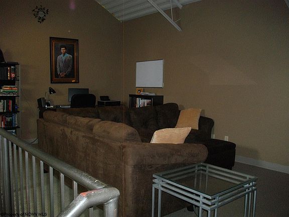 5th image of 741 Richwood Ave APT 4