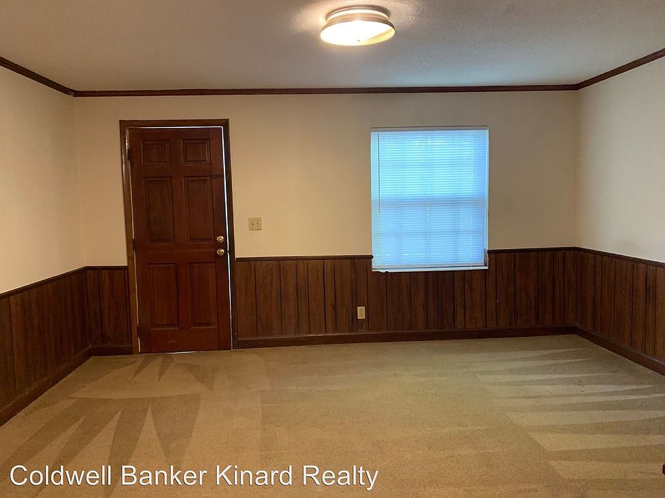 2nd image of 3728 Cliffside Dr NE APT 1