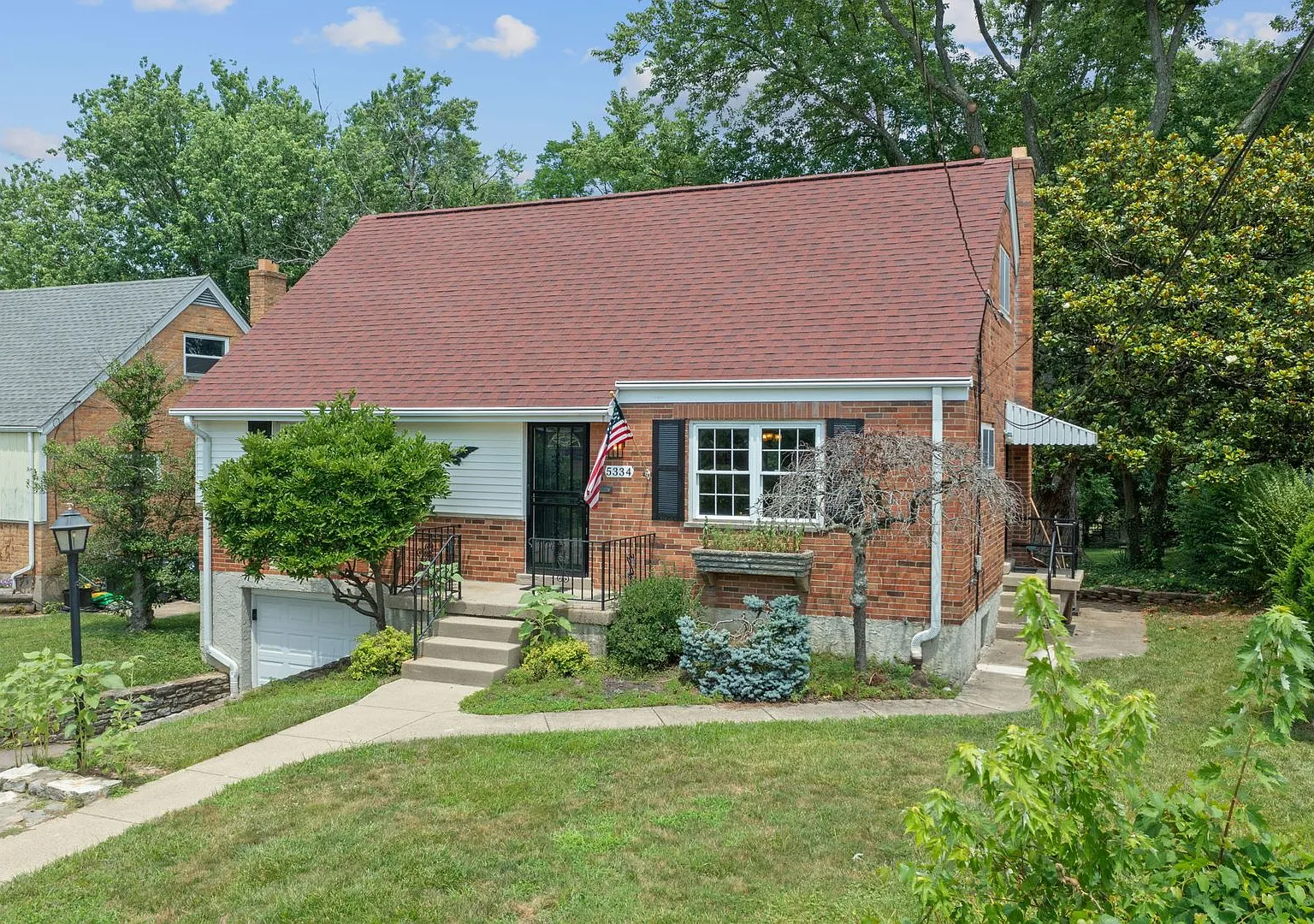 Delhi Township- Cute Single Family 4 bed, 3 bath home! — Photo 2