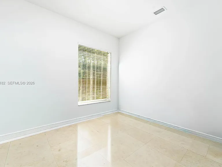 1490 Cleveland Rd — Photo 14