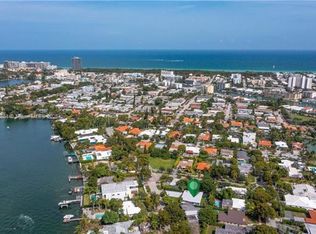 1320 N Biscayne Point Rd #0, Miami Beach, FL 33141