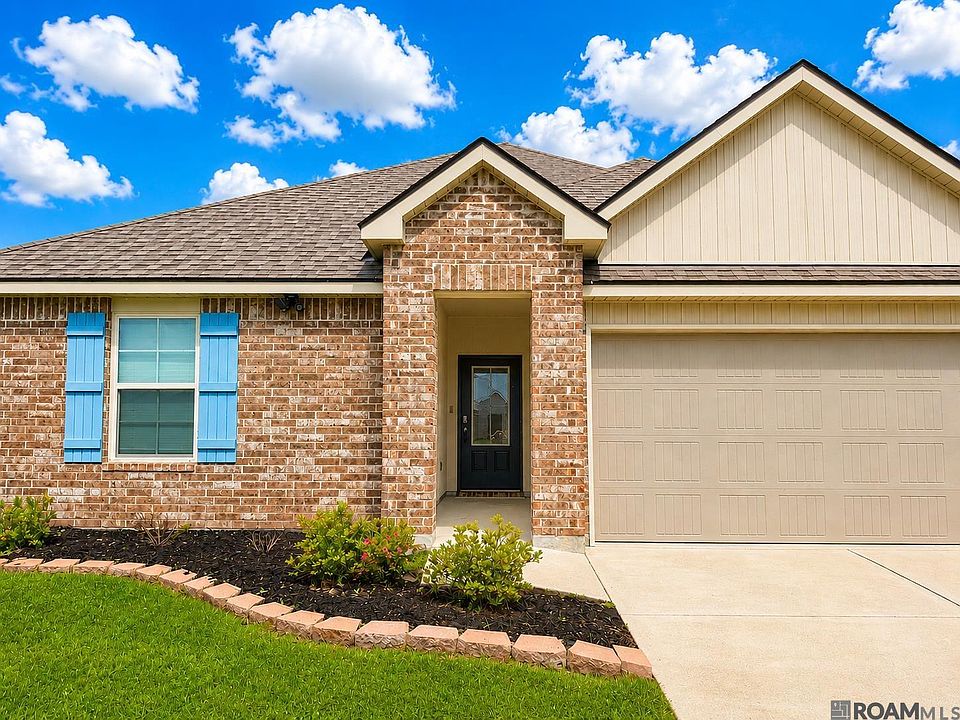 1st image of 30716 Pine Grove Dr