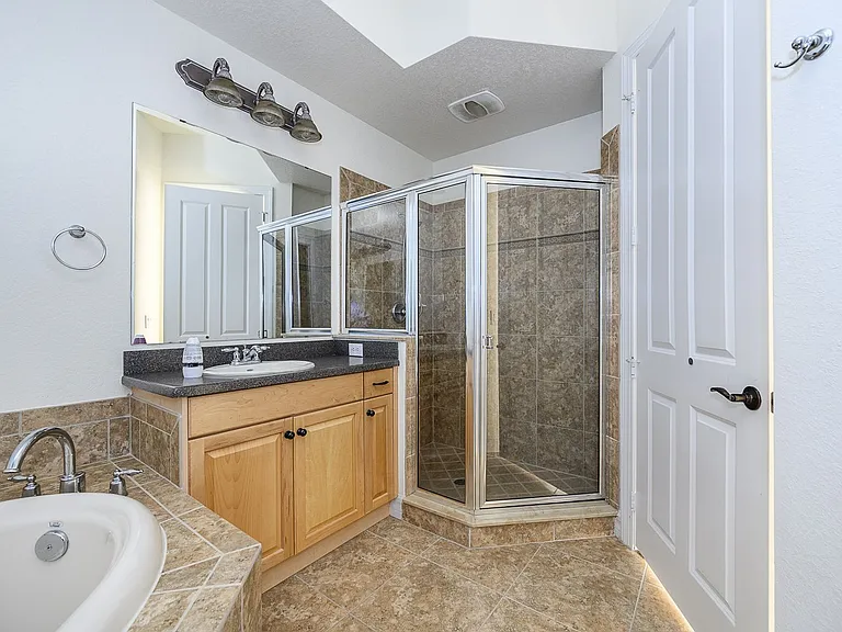 99 Vivante Blvd #5-404 — Photo 20