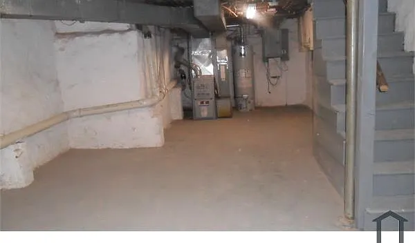 407 Daly St — Photo 18