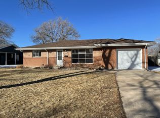 563 Lima St, Aurora, CO 80010